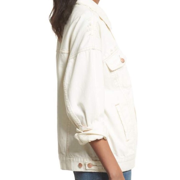 NWT Free People Denim Trucker Jacket in White - Picture 3 of 4